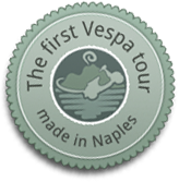 The first Vespa tour made in Naples